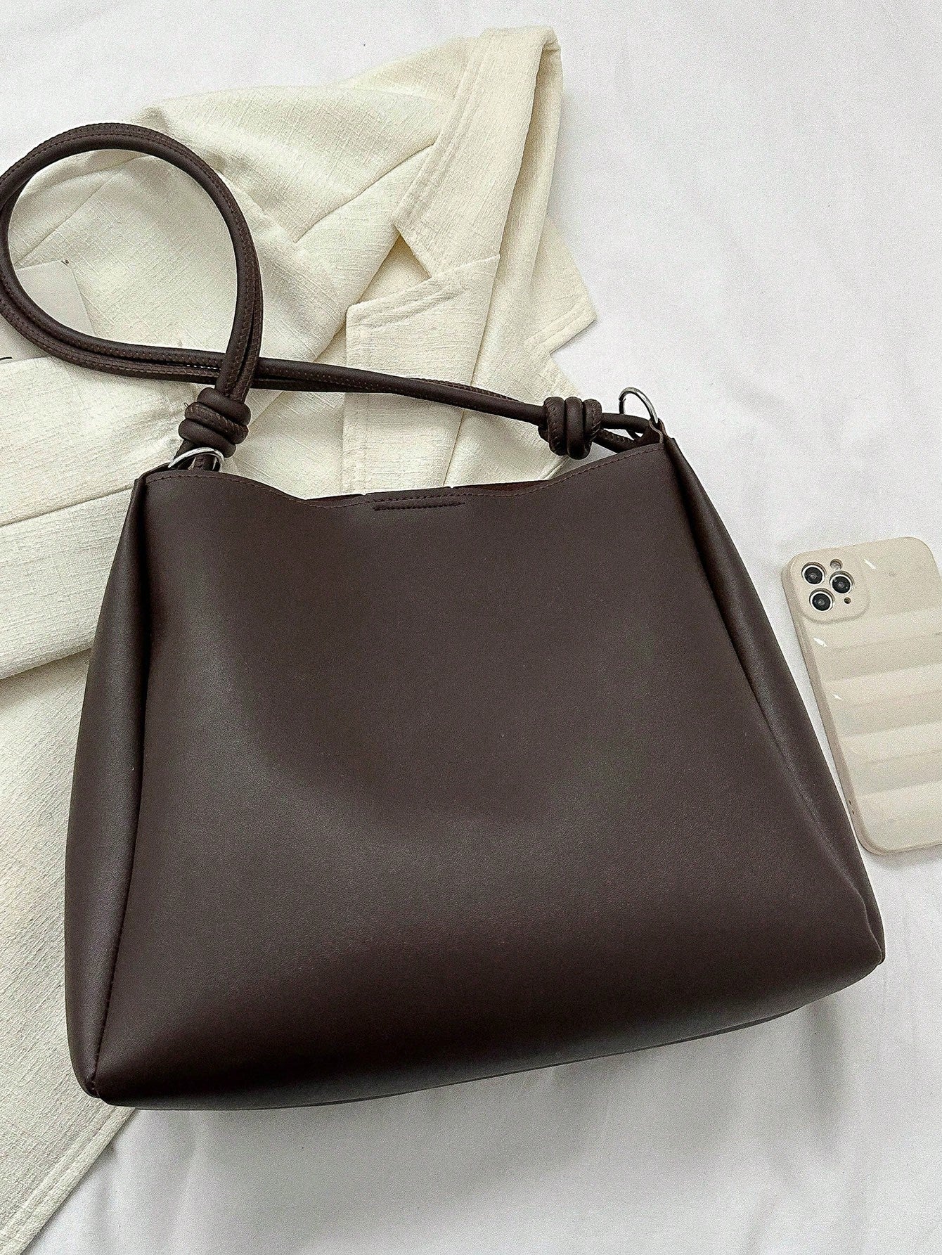 Aloria™ | Knot-Detail Bucket Bag